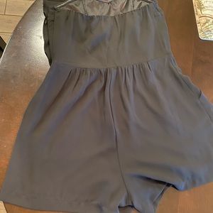 Express sleeveless black romper. Size medium 6
